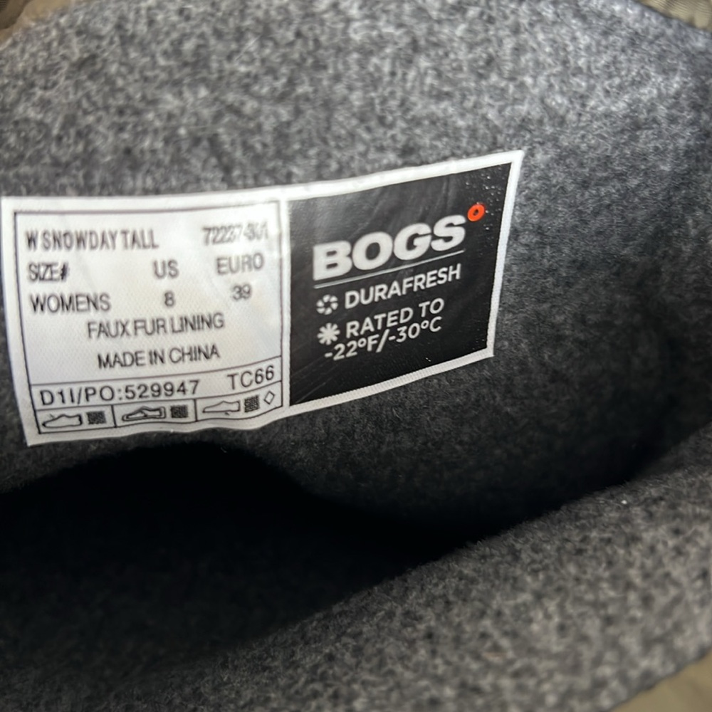 New Bogs Winter Boot waterproof size 8 euro 39 - Picture 4 of 4